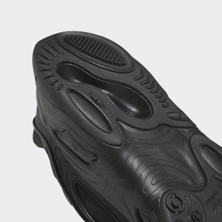 Tênis Preto Oznova Adidas