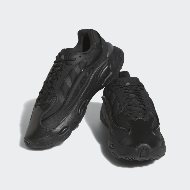 Tênis Preto Oznova Adidas