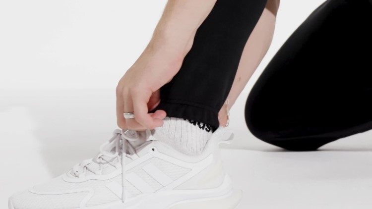 Calça Preta Adidas Future Icons Com As Três Listras