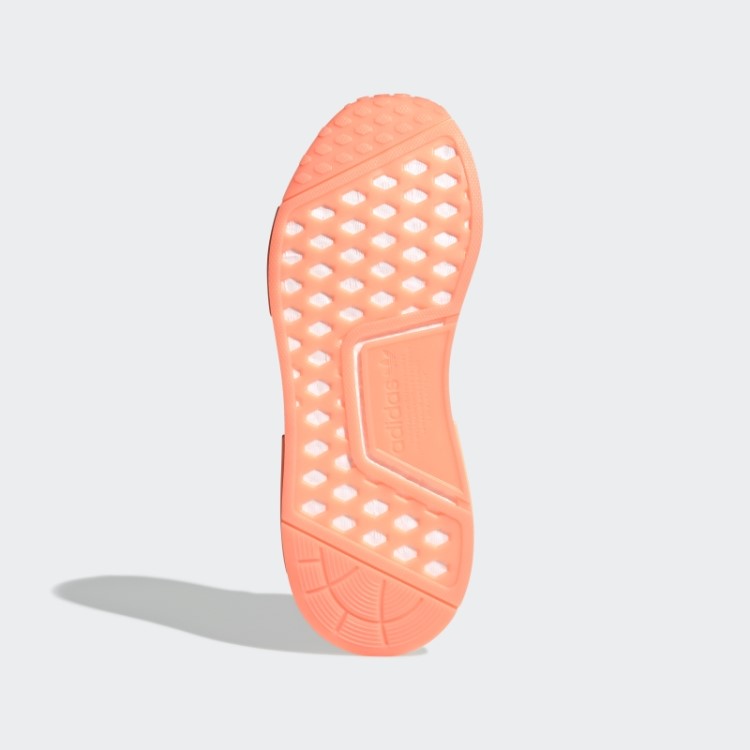 Sapatos Brancos Adidas Nmd-r1 Elegantes