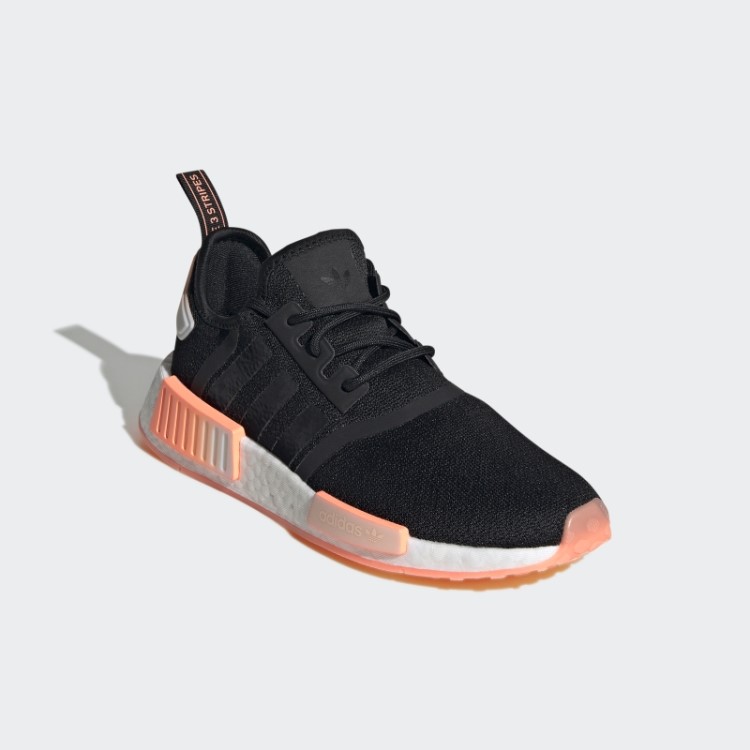 Sapatos Brancos Adidas Nmd-r1 Elegantes