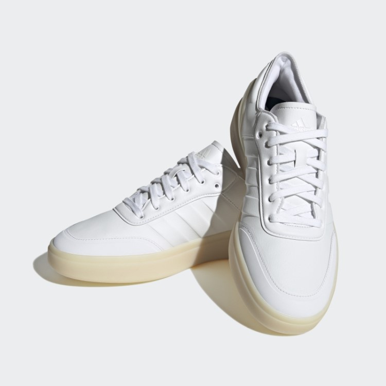 Sapatos Brancos De Renascimento Da Quadra Adidas