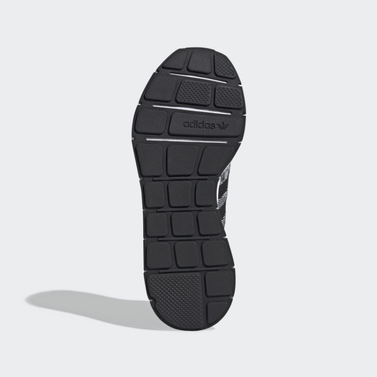 Tênis De Corrida Adidas Swift Preto
