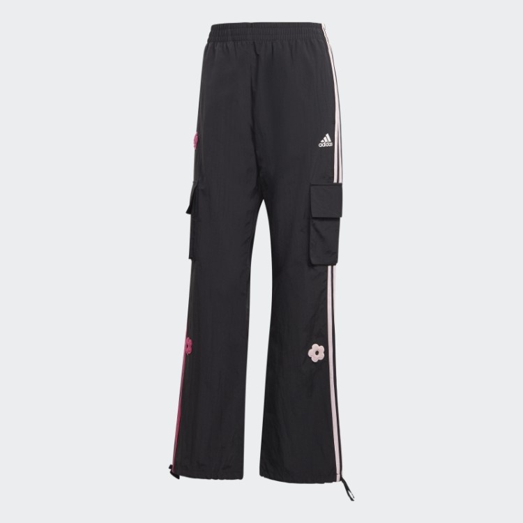 Calça Cargo Preta Com As Três Listras Adidas Com Apliques De Flores Em Chenille