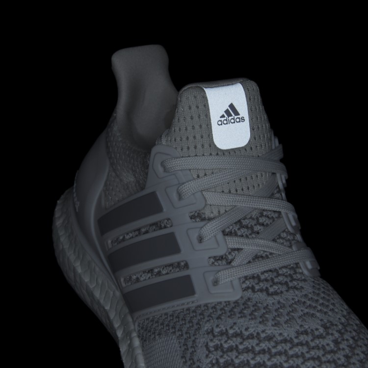 Tênis Adidas Ultraboost 1.0 Branco Quente