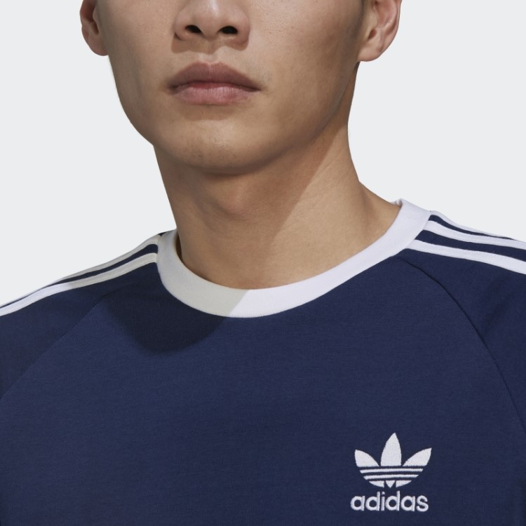 Camiseta Com As Três Listras Night Indigo Adidas Adicolor Classics