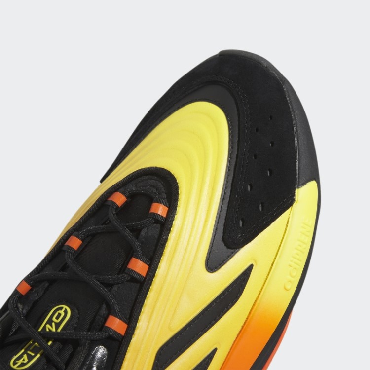 Tênis Adidas Ozelia Laranja