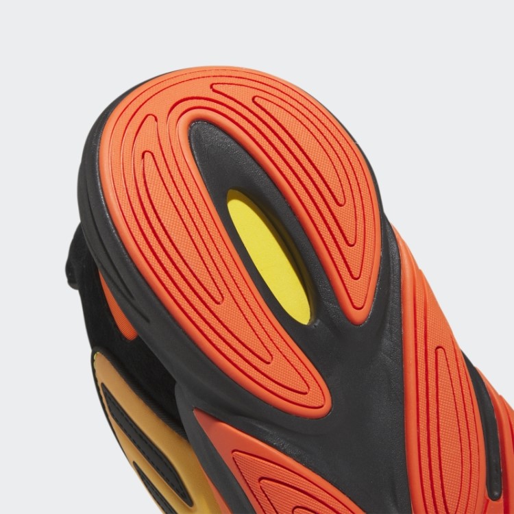 Tênis Adidas Ozelia Laranja