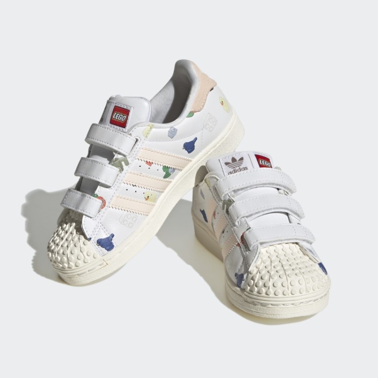 Sapatos Brancos Adidas Superstar X Lego Fashion