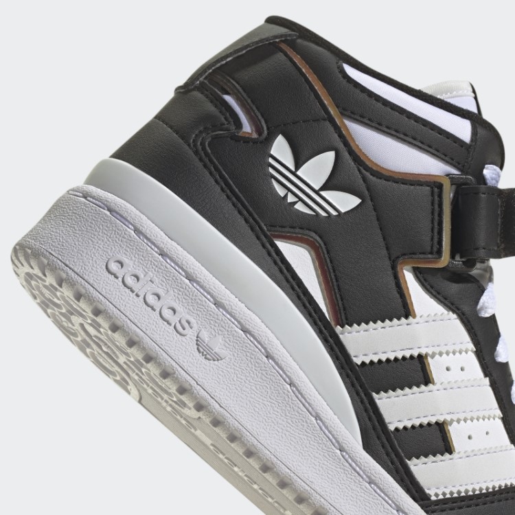 Elegantes Sapatos Pretos Adidas Forum Mid