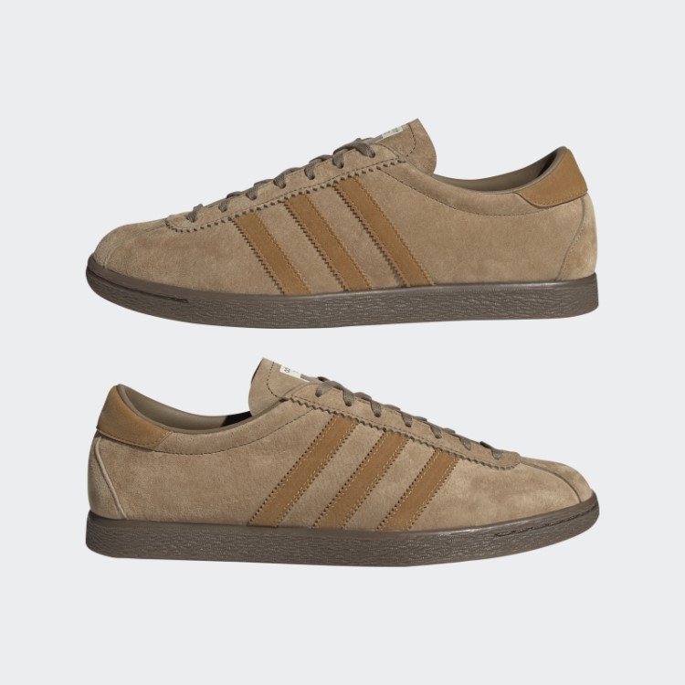 Sapatos De Tabaco Pantone Adidas