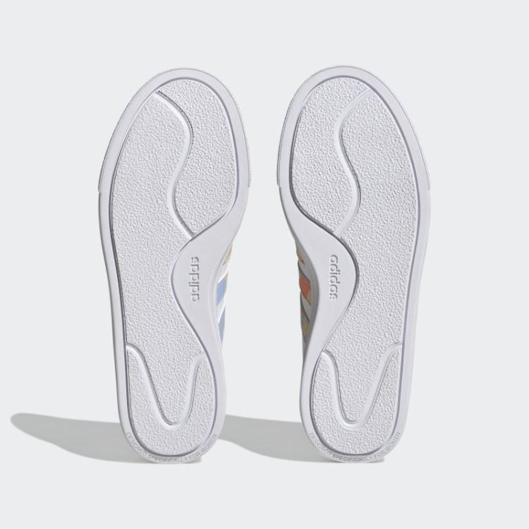 Sapatos De Plataforma De Quadra Adidas Brancos