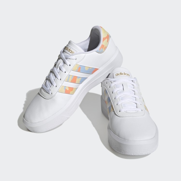 Sapatos De Plataforma De Quadra Adidas Brancos