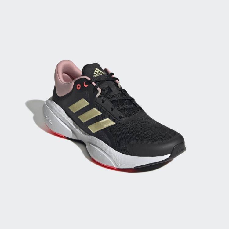 Sapatos De Resposta De Carbono Adidas