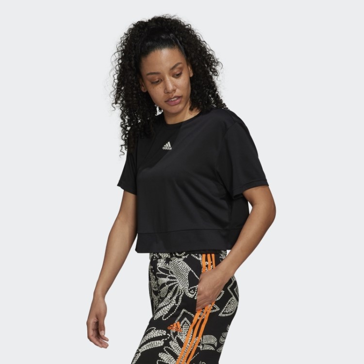 Camiseta Preta Adidas Aeroready Studio Folgada