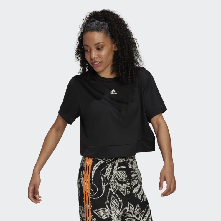 Camiseta Preta Adidas Aeroready Studio Folgada