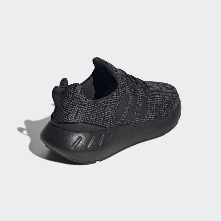 Tênis Branco Adidas Swift Run 22 Quente