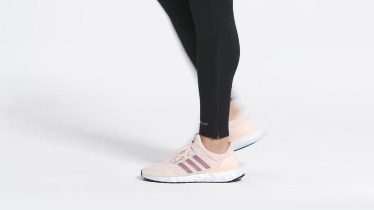 Tênis Adidas Ultraboost 5.0 Dna Laranja Estiloso