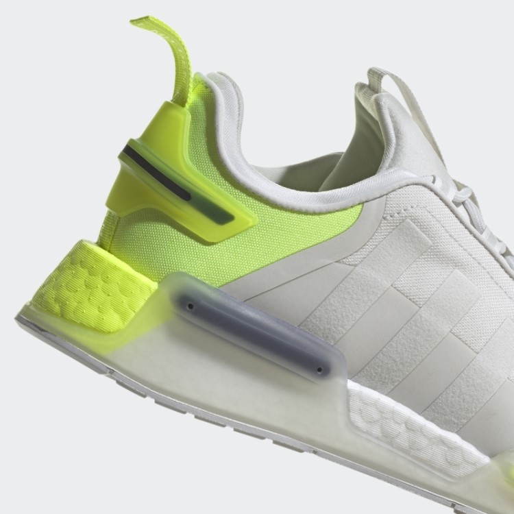 Sapatos Brancos Adidas Nmd-r1 V3