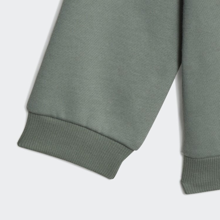 Distintivo Verde Prateado Do Conjunto Sport Jogger Adidas