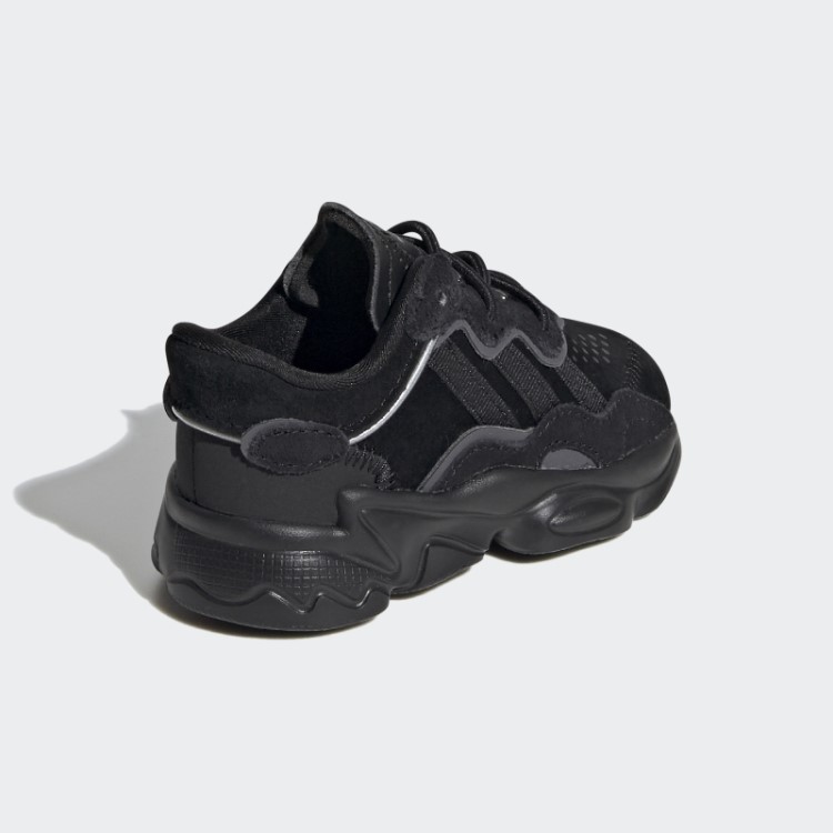 Sapatos Adidas Ozweego Moda Metálica