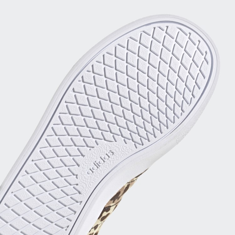 Tênis Adidas Vulc Raid3r Bege