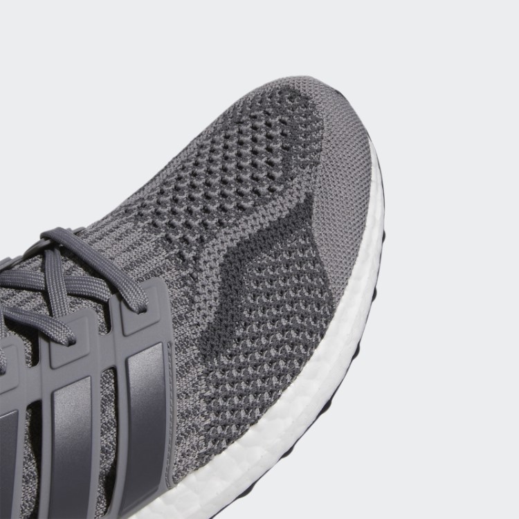 Tênis De Estilo De Vida Adidas Ultraboost 5 Dna Cinza