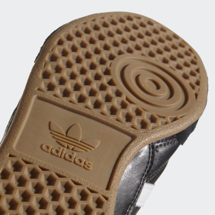 Chuteira Kaiser 5 Adidas Preto