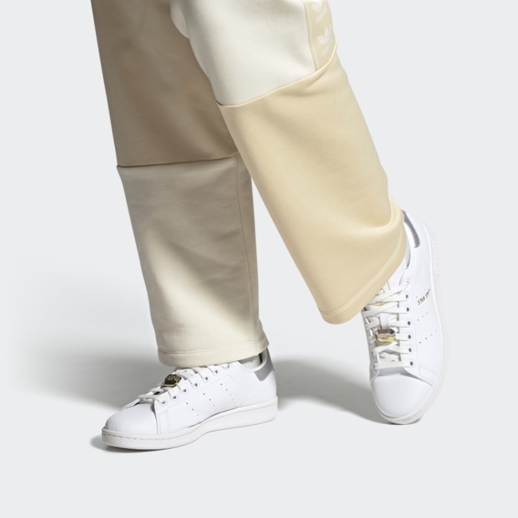Sapatos Dourados Metálicos Adidas Stan Smith Elegantes