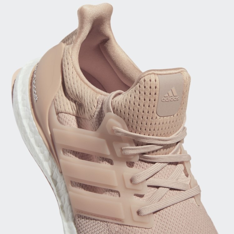Adidas Ash Pearl Ultraboost 5.0 Dna Tênis De Estilo De Vida Esportivo Para Corrida