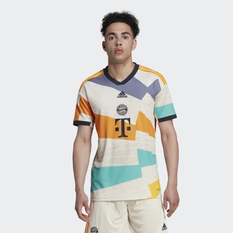 Fc Bayern 22/23 Quarta Camisa Branca Adidas Estilosa