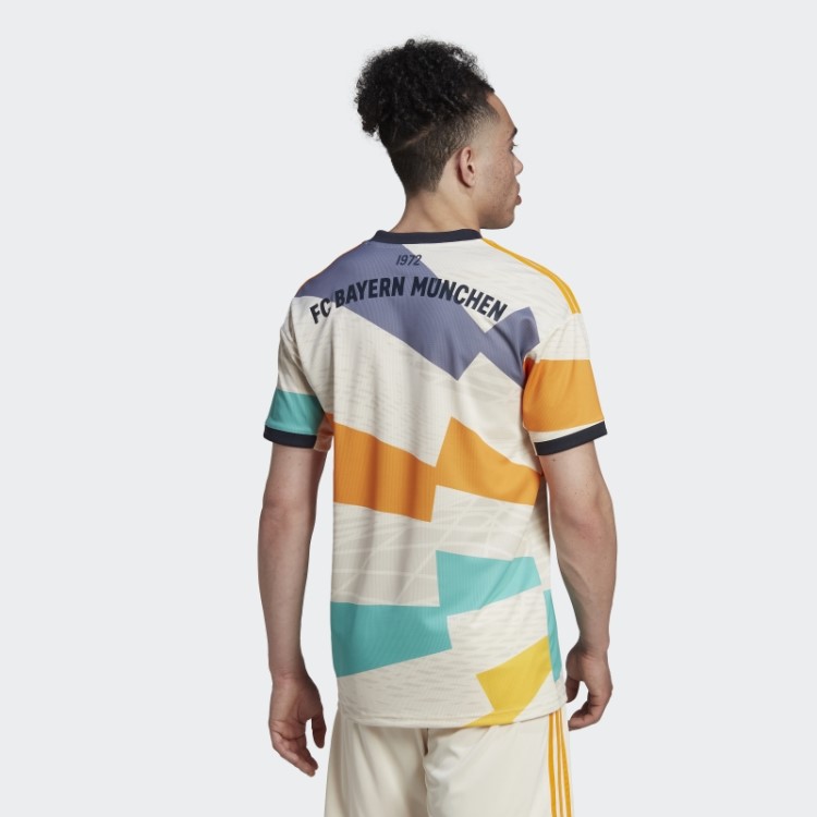 Fc Bayern 22/23 Quarta Camisa Branca Adidas Estilosa