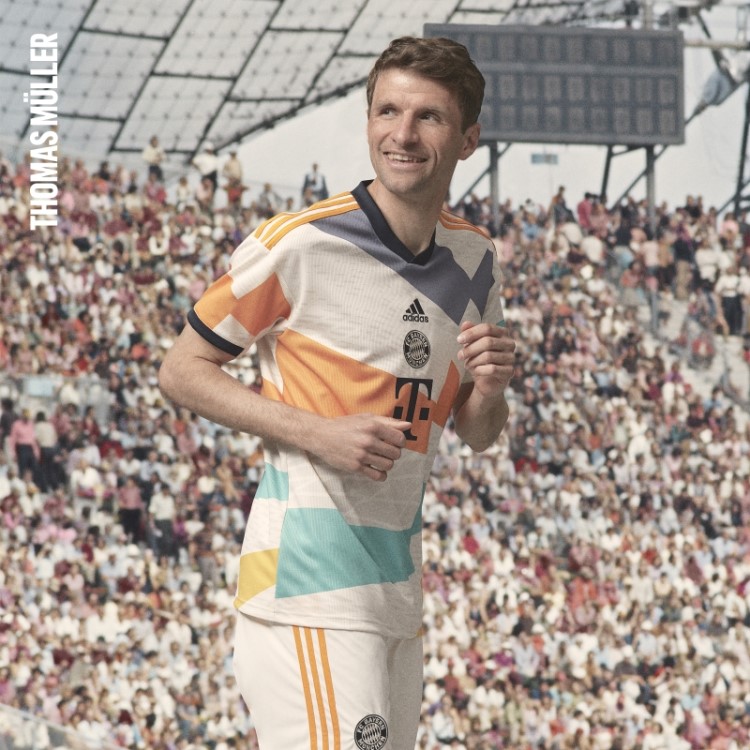 Fc Bayern 22/23 Quarta Camisa Branca Adidas Estilosa