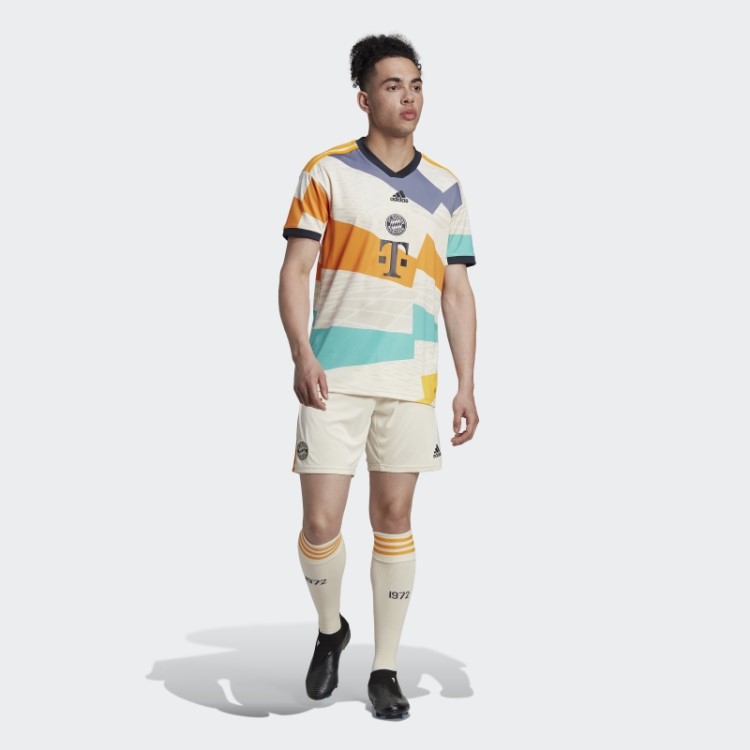 Fc Bayern 22/23 Quarta Camisa Branca Adidas Estilosa