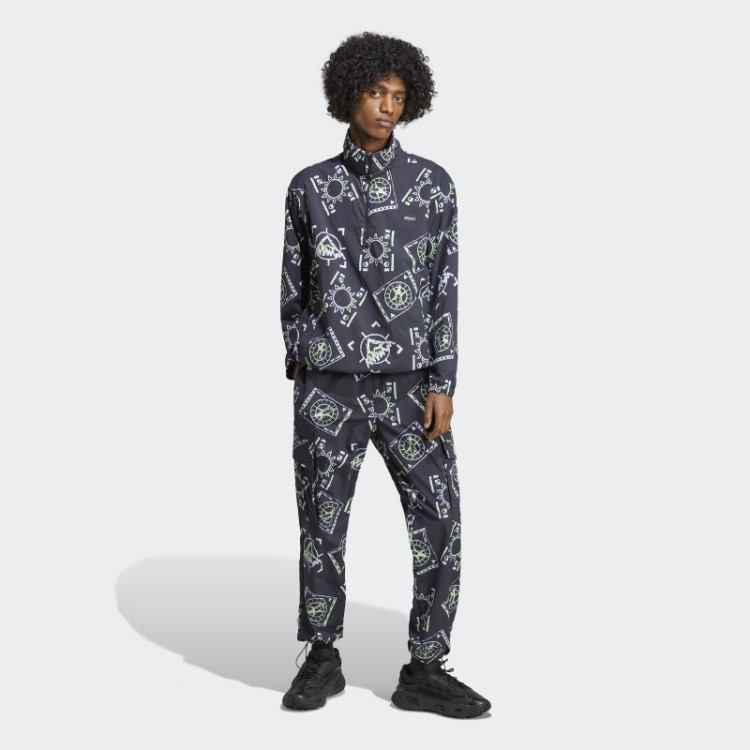 Calça Cargo Com Estampa Allover Adidas Adventure (neutro Gênero) Fashion Multicolor