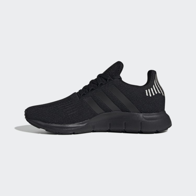 Tênis De Corrida Preto Adidas Swift