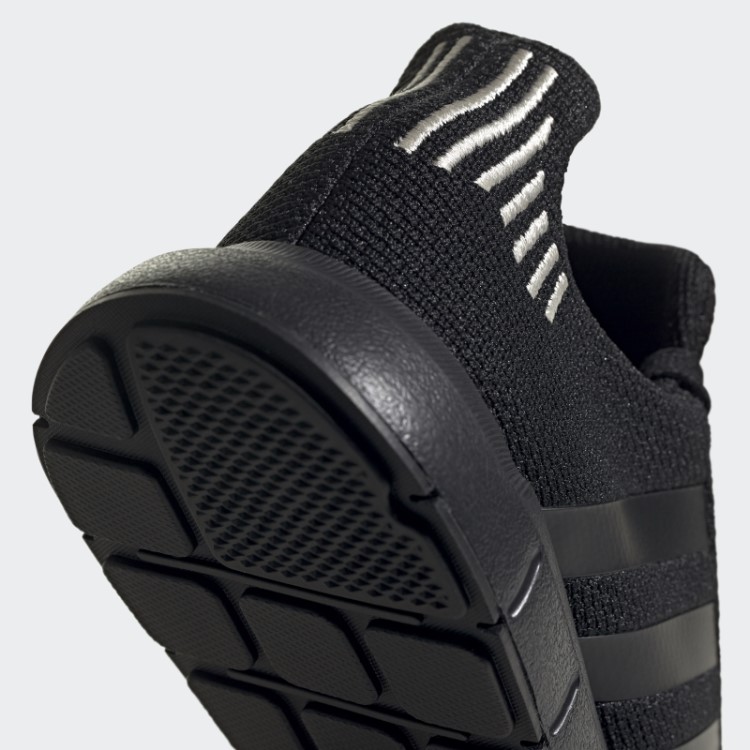 Tênis De Corrida Preto Adidas Swift