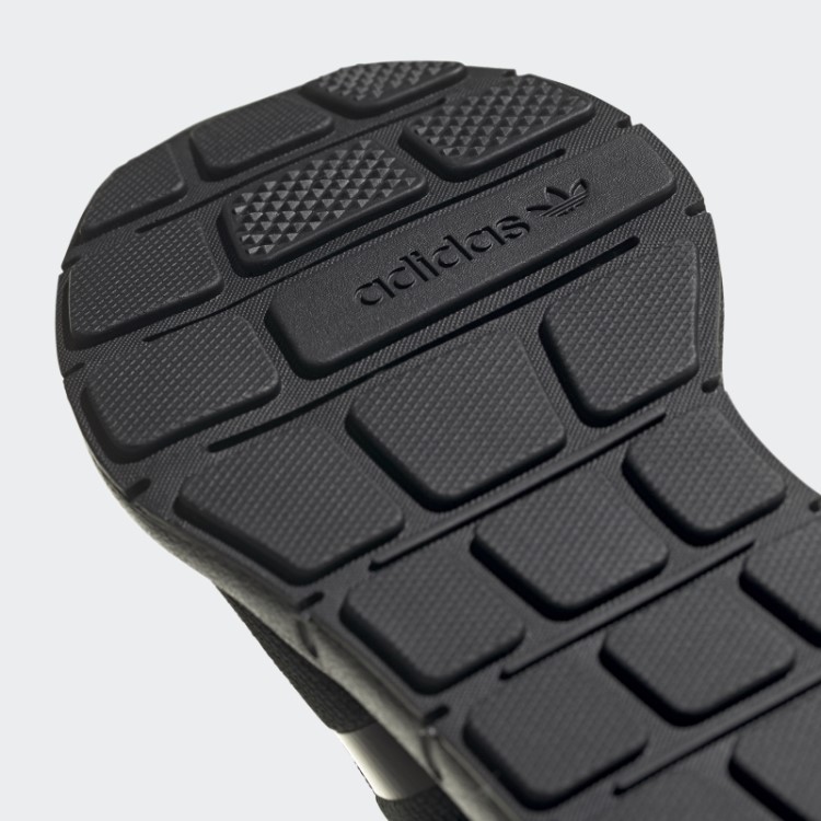 Tênis De Corrida Preto Adidas Swift