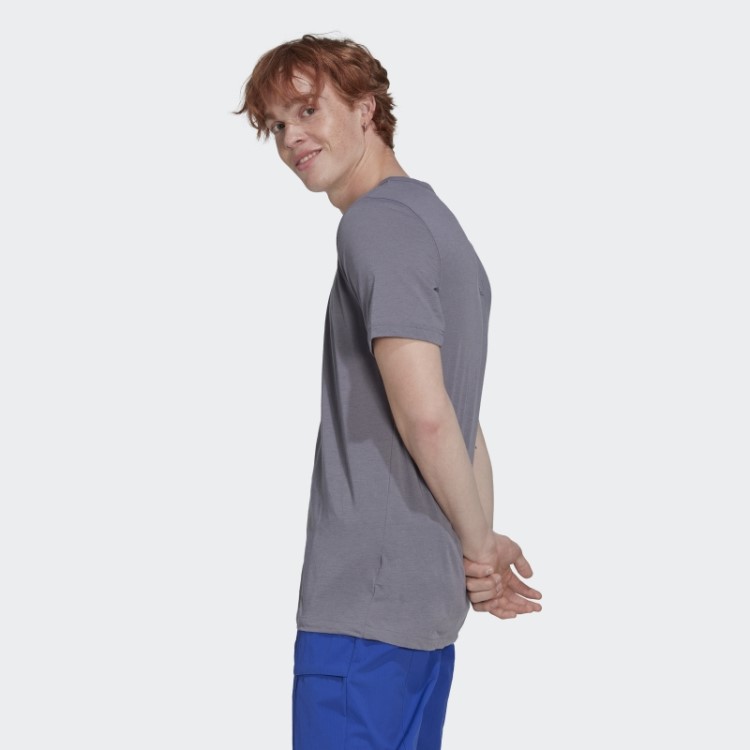 Camiseta Cinza Adidas