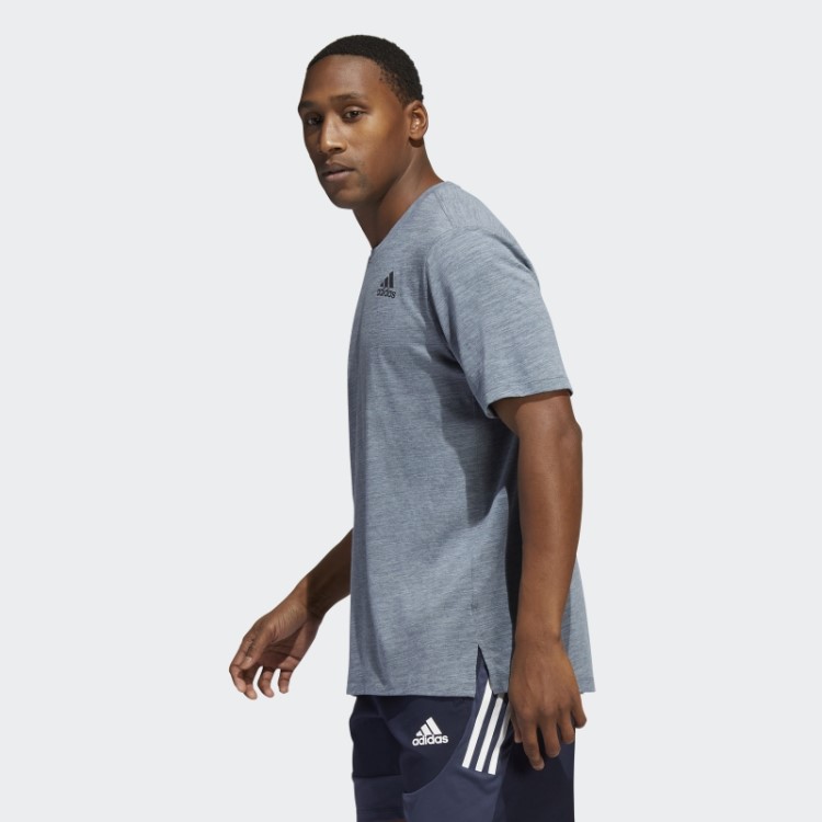 Camiseta Cinza Elevada Da Cidade Adidas