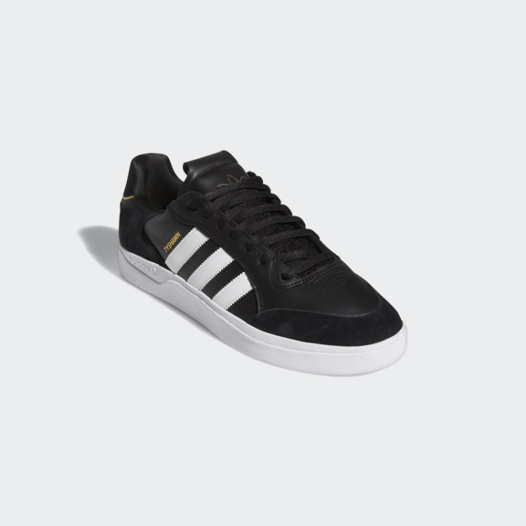 Sapato Baixo Tyshawn Preto Adidas