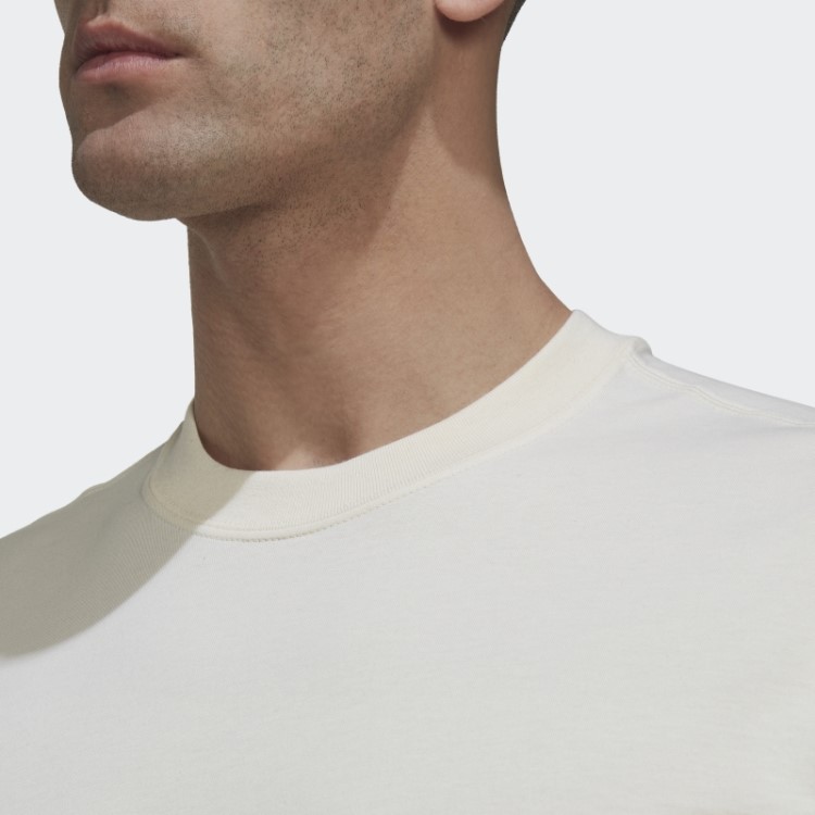 Adidas Undyed Big Badge Of Sport T-shirt (gênero Neutro)