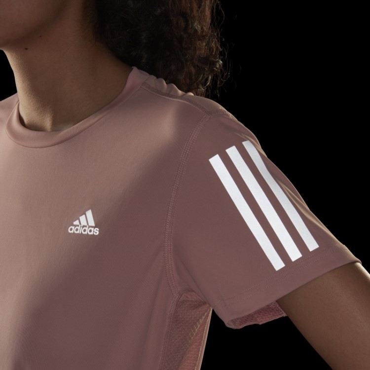Adidas Malve Possui A Camiseta Run