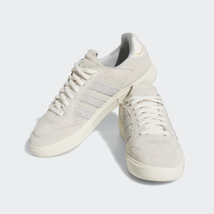 Sapato Baixo Tyshawn Cinza Adidas