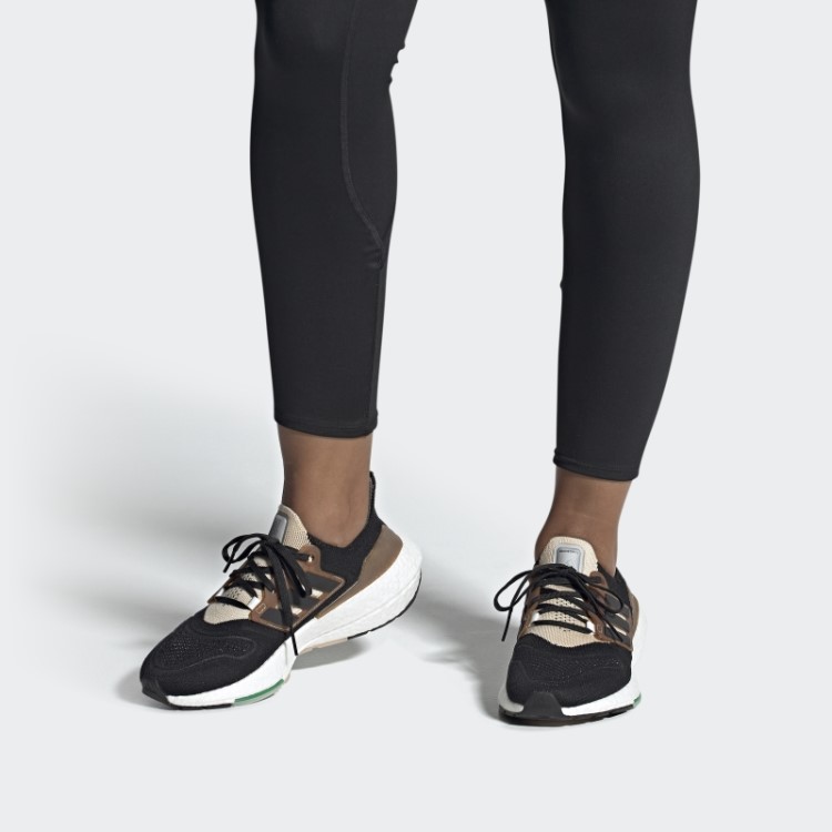 Ultraboost 22 Feito Com Sapatos Da Natureza Adidas Preto