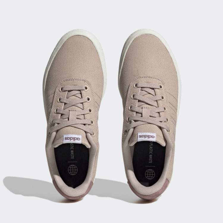 Taupe Adidas Vulc Raid3r Estilo De Vida Skate Com As Três Listras Sapatos Da Marca