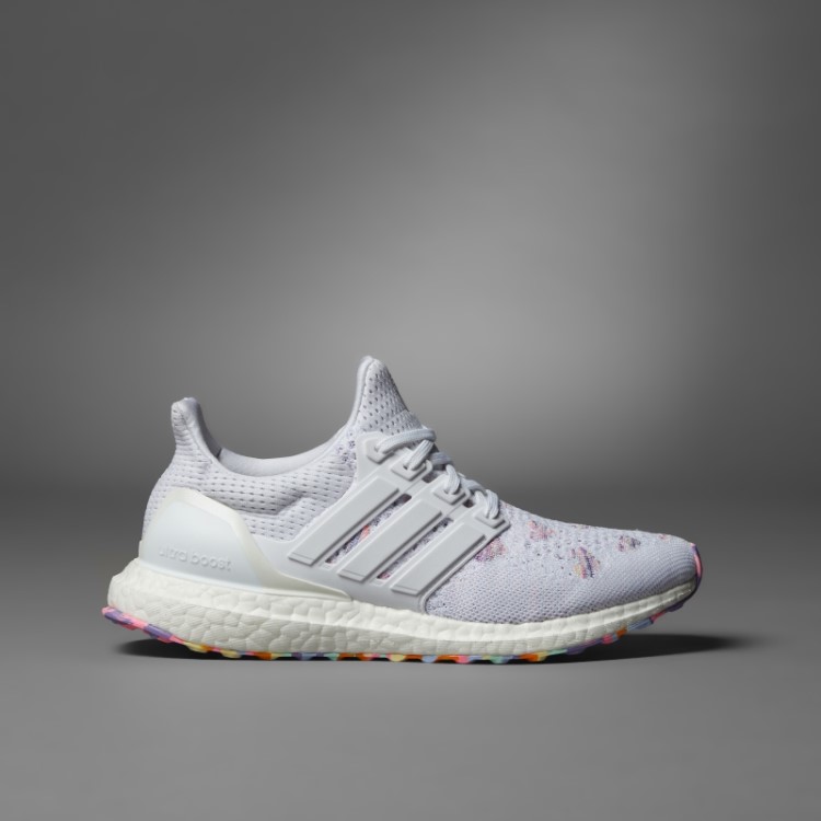 Tênis Branco Adidas Dia Dos Namorados Ultraboost 1.0