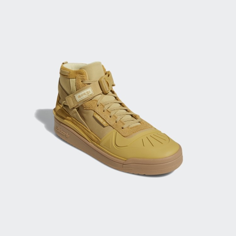 Tênis Bege Dourado Hi Gore-tex Adidas