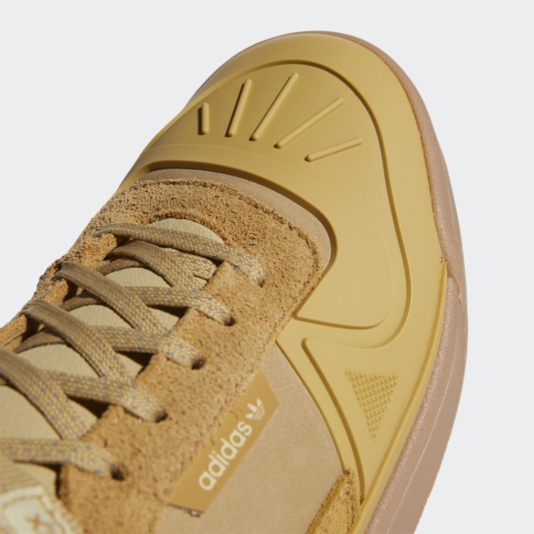Tênis Bege Dourado Hi Gore-tex Adidas