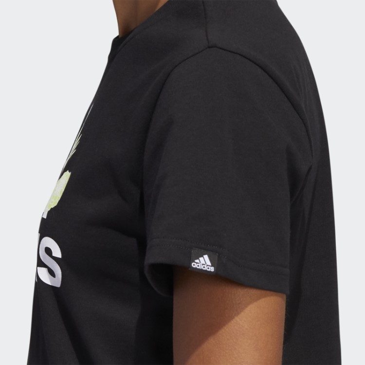 Camiseta Super-heroína Com Estampa Floral E Logo Preta Adidas